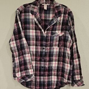 Victoria's Secret Black and Pink Casual Button Down Shirt